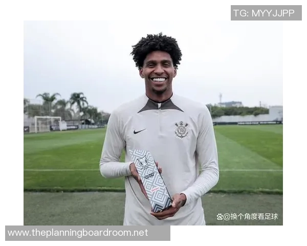 2023年巴西杯足球明星排行榜揭晓球员表现与实力分析