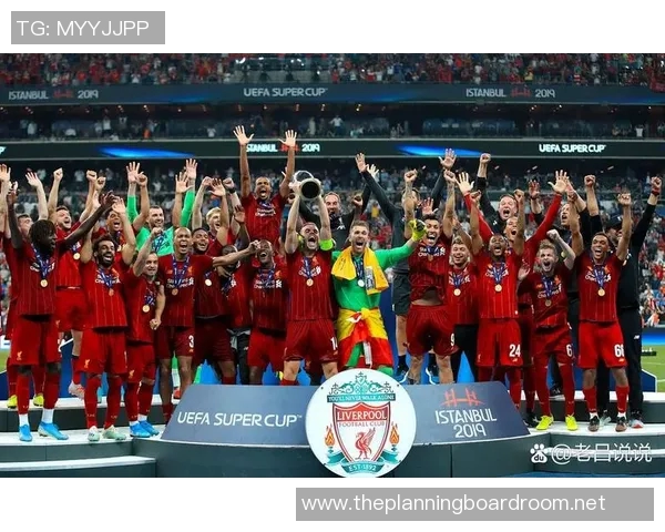 威谢博尔足球明星的辉煌历程与成就解析 威谢博尔足球明星的辉煌历程与成就解析