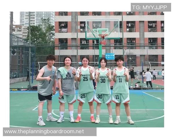 成都篮球队灵活性变革引发热议助力球队新篇章 成都篮球队灵活性变革引发热议助力球队新篇章