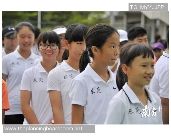 成都网球队选拔赛点评团队协作表现分析与提升建议 成都网球队选拔赛点评团队协作表现分析与提升建议