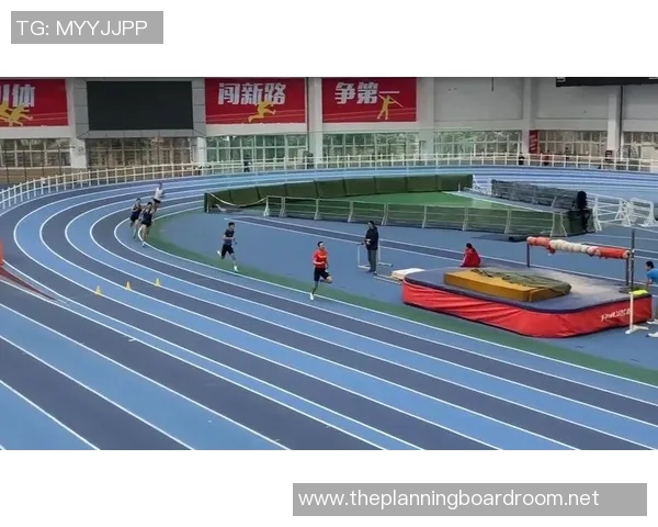 成都足球队在钻石联赛中的个人能力分析与表现评估 成都足球队在钻石联赛中的个人能力分析与表现评估