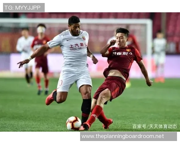 武汉足球队强势领跑联赛积分榜积分达到71分展现冠军实力