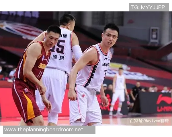 深圳排球队与西安排球队战术对决的深度分析与复盘