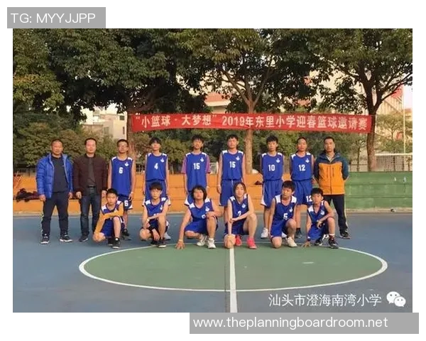 深圳篮球队状态揭秘：从训练到比赛的全景分析与展望