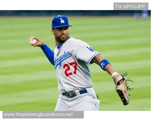 足球明星们的帅气步伐瞬间展现魅力与风采的精彩瞬间合集 足球明星们的帅气步伐瞬间展现魅力与风采的精彩瞬间合集