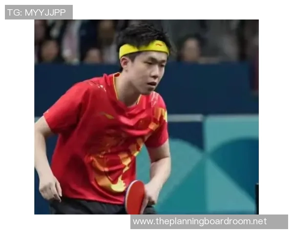 足球明星佩戴发带的时尚风潮与场上表现的完美结合 足球明星佩戴发带的时尚风潮与场上表现的完美结合